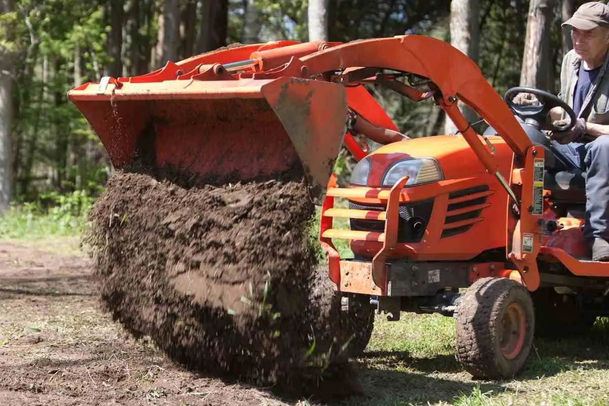 1681937526 Koliko kubni jard gornjeg sloja zemlje tezi AgroPower Vrtni alati i strojevi