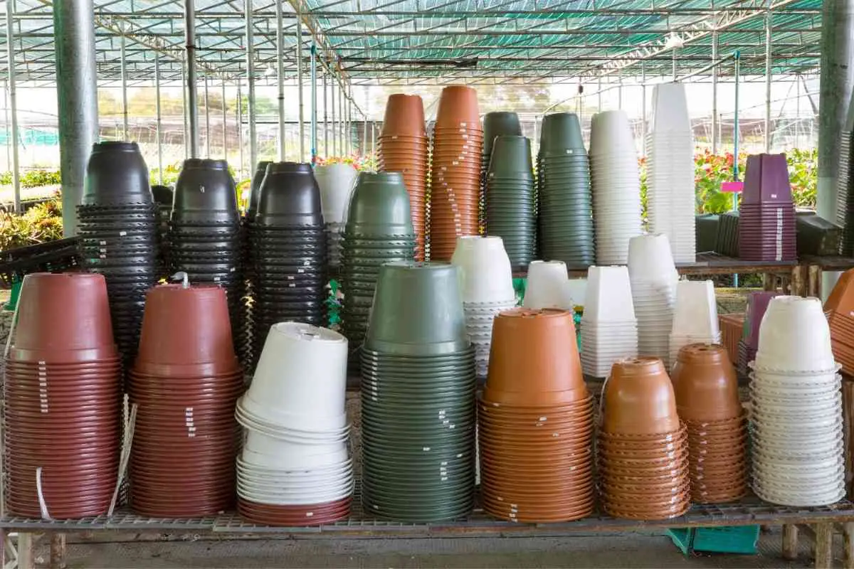 1682127493 Koji je najbolji nacin za recikliranje plasticnih teglica za vrtno AgroPower Vrtni alati i strojevi