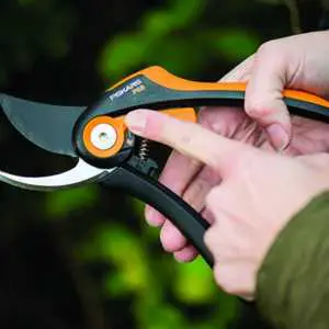 Fiskars Bypass skare najprodavaniji Amazonov brand AgroPower Vrtni alati i strojevi