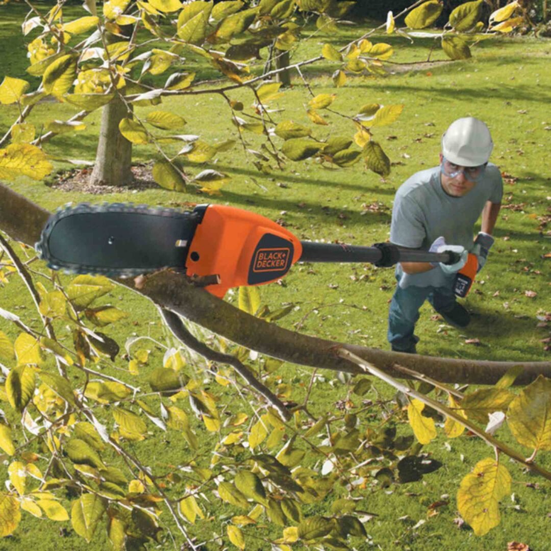 AKU LANCANA TELESKOPSKA PILA BLACK DECKER GPC1820L20 QW 18V 2AH S PUNJACEM VODILICA 20CM AGROPOWER 2 AgroPower Vrtni alati i strojevi