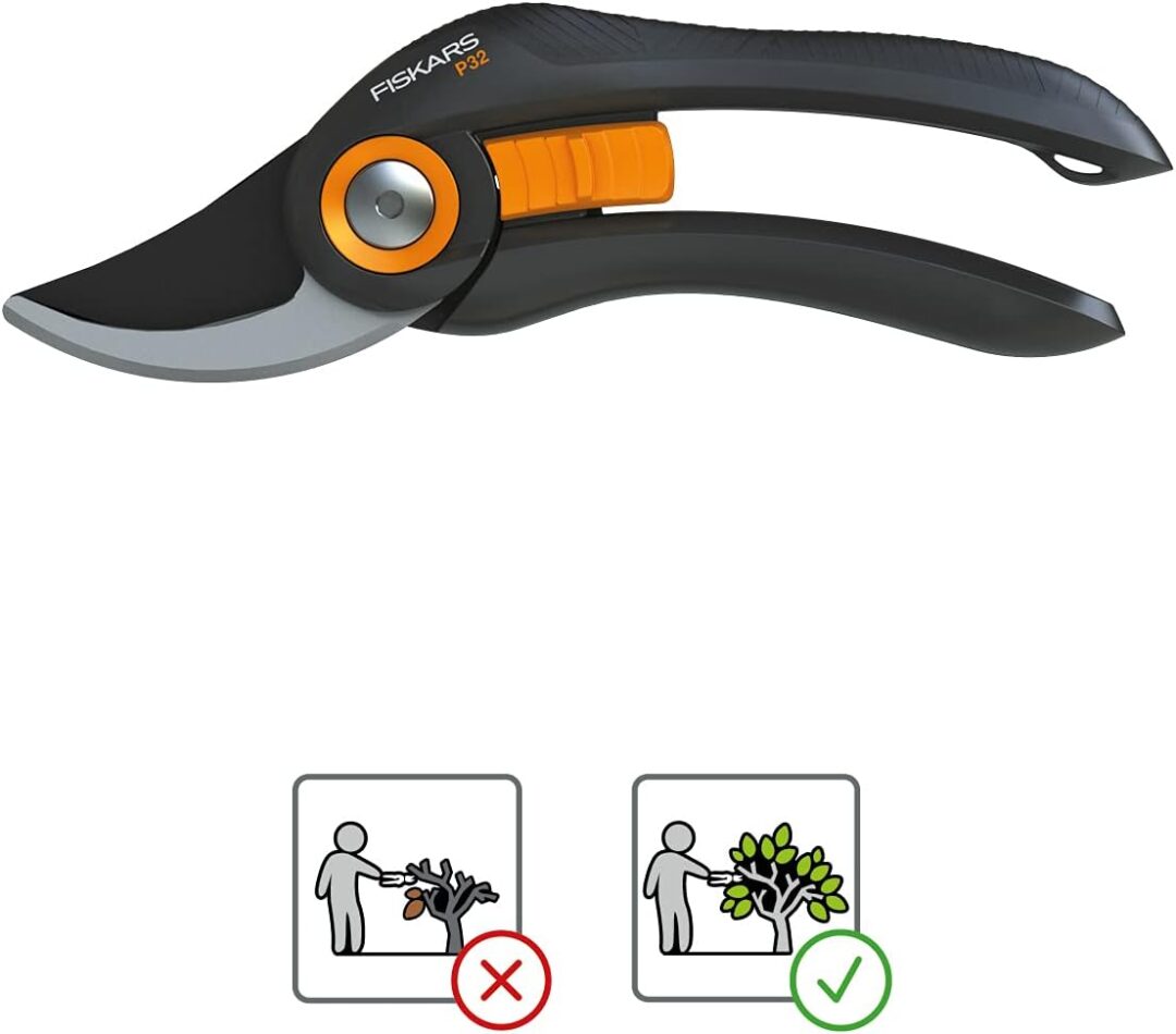 Fiskars skare vrtne mimoilazne 197mm Solid P32 1020191 promo agropower 666977446 AgroPower Vrtni alati i strojevi