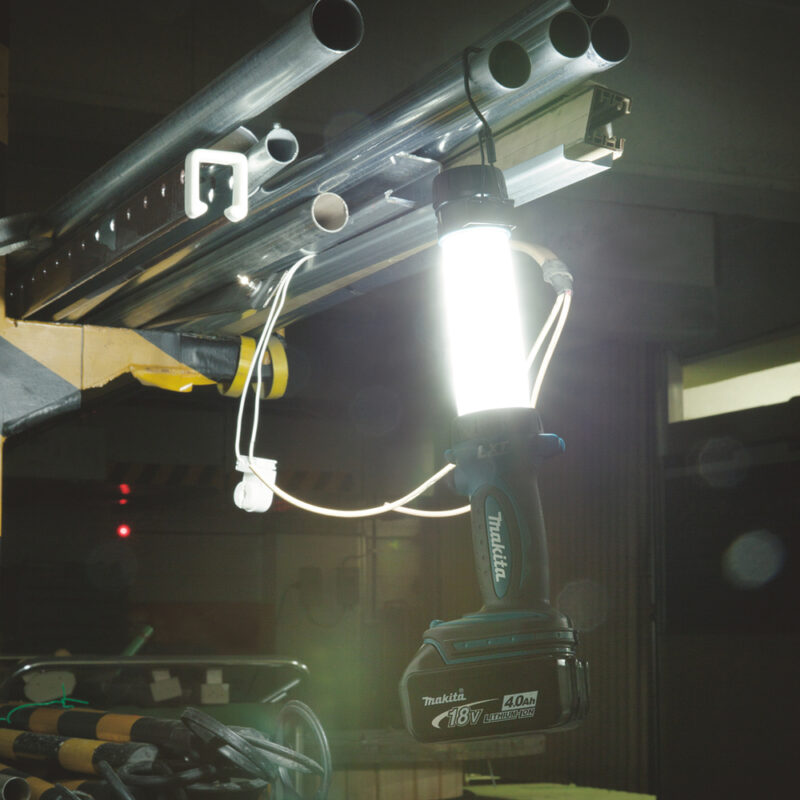 Makita akumulatorska LED svjetiljka DEBDML806 agropower 007372948 AgroPower Vrtni alati i strojevi