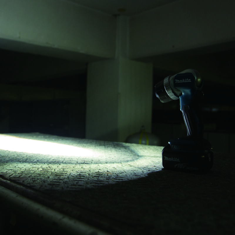 Makita akumulatorska LED svjetiljka DML808 agropower 292024676 AgroPower Vrtni alati i strojevi