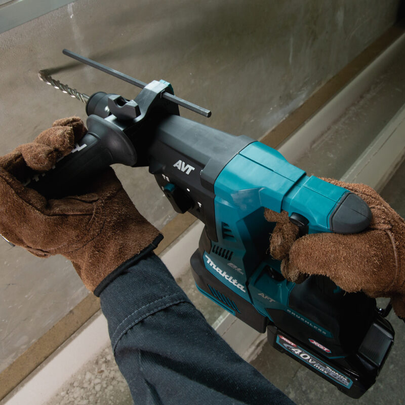 Makita akumulatorska busilica cekic40V HR002GZ agropower 350854221 AgroPower Vrtni alati i strojevi