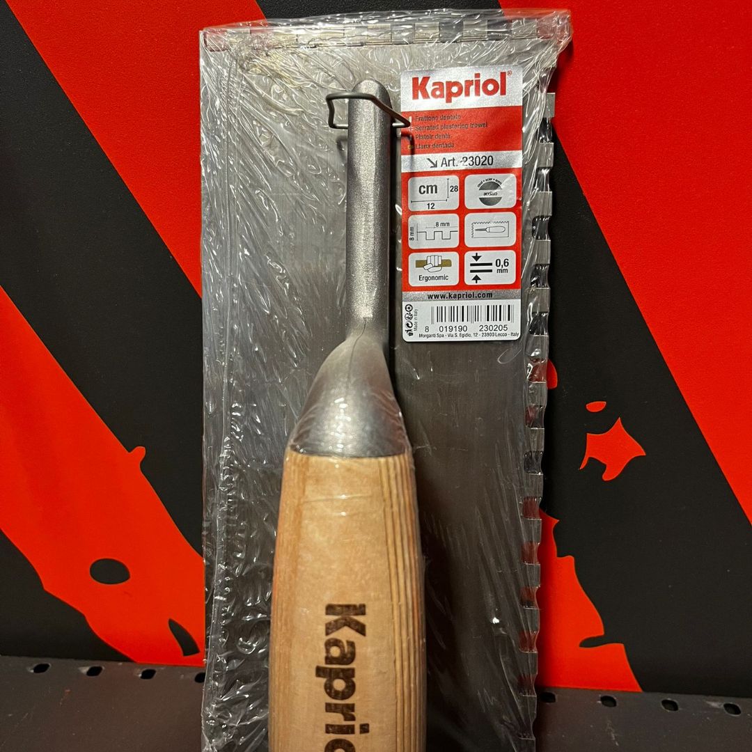KAPRIOL GLADILICA INOX NAZUBLJENA 12X28/8 DRVENA DRŠKA