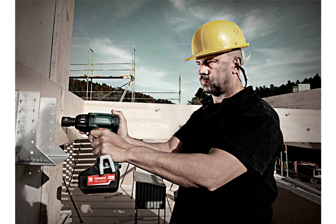 METABO AKU ODVIJAČ UDARNI SSW 18 LTX 400 BL - Slika 2