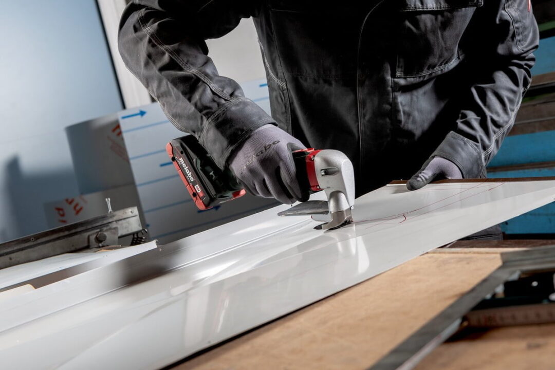 METABO AKU ŠKARE ZA LIM SCV 18 LTX BL 1.6 - Slika 2