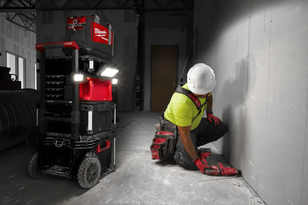 Milwaukee M18 POALC-0 AKU REFLEKTORSKA PACKOUT SVJETILJKA - Slika 4